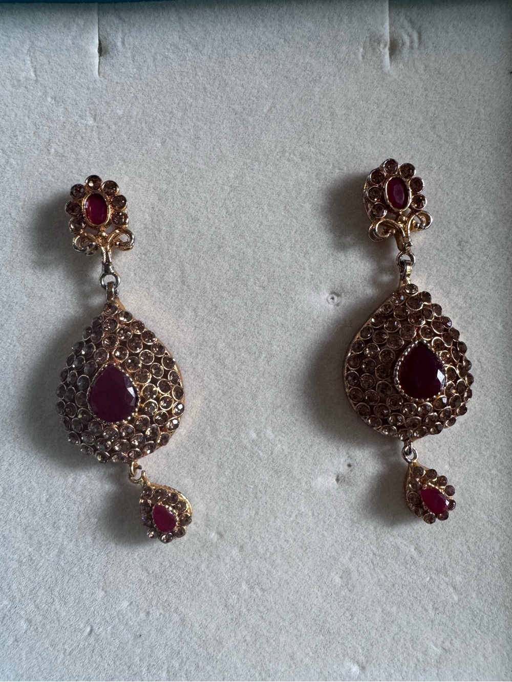 Vintage-Style Gold Tone Faux Ruby Teardrop Dangle Indian/Pakistani Earrings